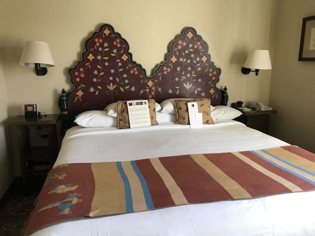 La Fonda Bed