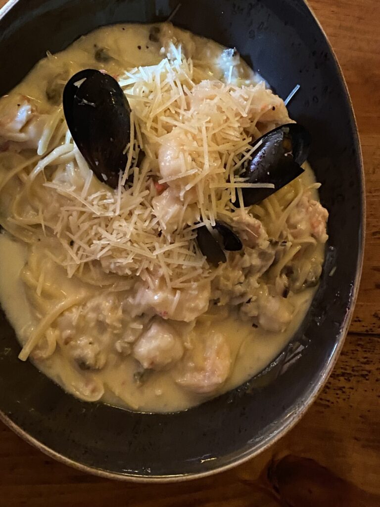 Harwood House Seafood Linguini: Frutti di Mare