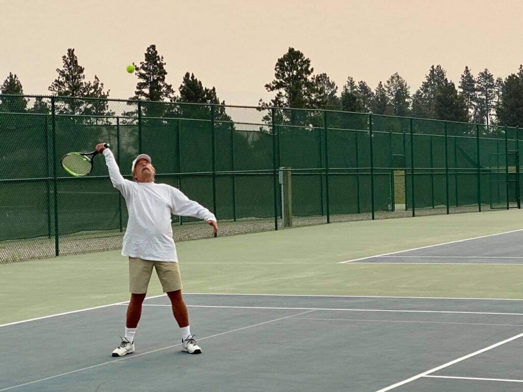 Bub Plays Tennis in Montana